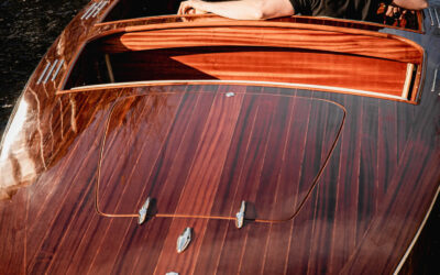 Speedboat ChrisCraft BarrelBack